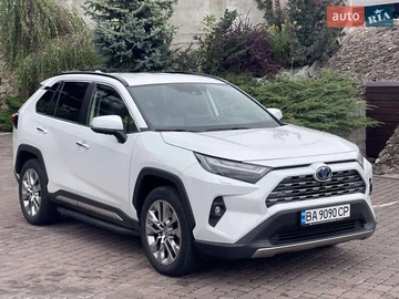 Авто Toyota Rav4 2023 № 7930319