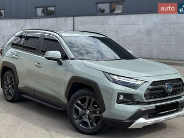 Авто Toyota Rav4 2023 № 7930322