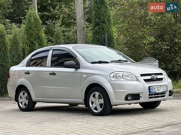 Авто Chevrolet Aveo 2008 № 7930377