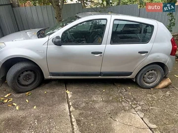 Авто Dacia Sandero 2010 № 7930380