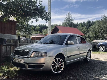 Авто Skoda Superb 2002 № 7930423