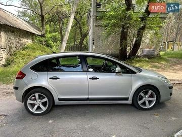 Авто Citroen C4 2004 № 7930438