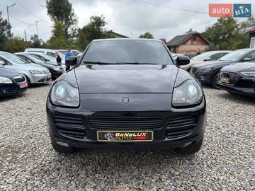 Авто Porsche Cayenne 2004 № 7930449