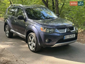Авто Mitsubishi Outlander Xl 2008 № 7930512