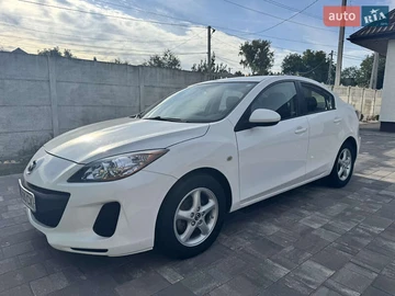 Авто Mazda 3 2013 № 7930527