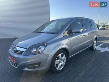 Авто Opel Zafira 2011 № 7930528