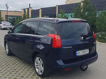Авто Peugeot 5008 2011 № 7930555