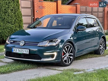 Авто Volkswagen E-Golf 2018 № 7930666