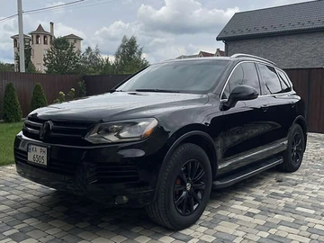 Авто Volkswagen Touareg 2010 № 7930737