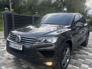 Авто Volkswagen Touareg 2016 № 7930799