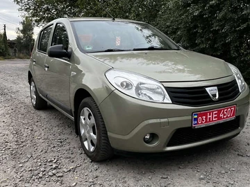 Авто Dacia Sandero 2008 № 7931000