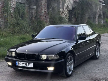 Авто BMW 7 Series 2000 № 7931001