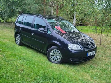 Авто Volkswagen Touran 2004 № 7931003