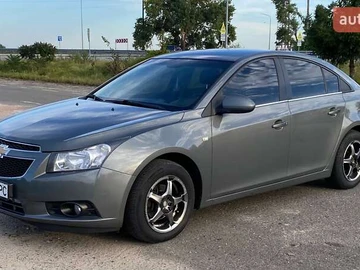 Авто Chevrolet Cruze 2010 № 7931020