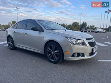 Авто Chevrolet Cruze 2014 № 7931053