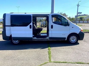 Авто Renault Trafic 2004 № 7931066