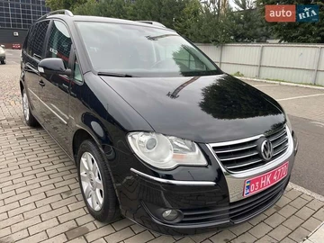 Авто Volkswagen Touran 2007 № 7931072