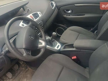 Авто Renault Scenic 2009 № 7931080