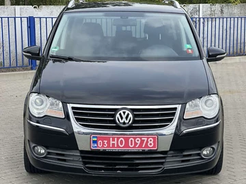 Авто Volkswagen Touran 2010 № 7931105