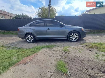 Авто Volkswagen Jetta 2015 № 7931322