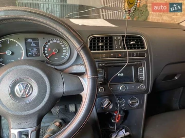 Авто Volkswagen Polo 2013 № 7931350