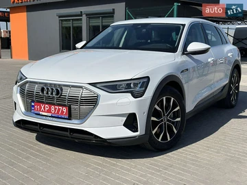 Авто Audi E-Tron 2020 № 7931394