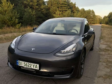 Авто Tesla Model 3 2018 № 7931497