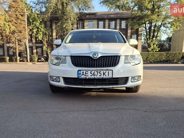 Авто Skoda Superb 2012 № 7931576