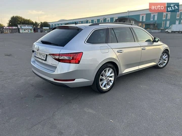 Авто Skoda Superb 2017 № 7931610