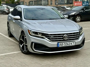 Авто Volkswagen Passat 2020 № 7931615