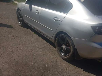 Авто Mazda 3 2006 № 7931924