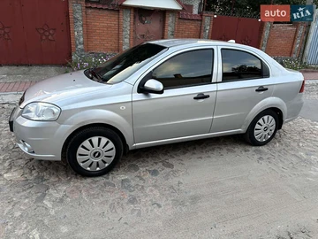 Авто Chevrolet Aveo 2008 № 7931930