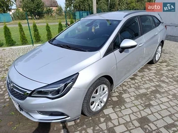 Авто Opel Astra 2016 № 7932004
