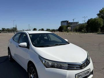 Авто Toyota Corolla 2015 № 7932048