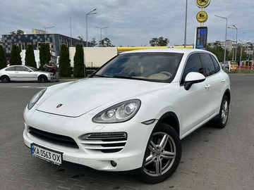 Авто Porsche Cayenne 2013 № 7932121