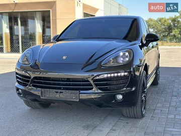 Авто Porsche Cayenne 2014 № 7932141