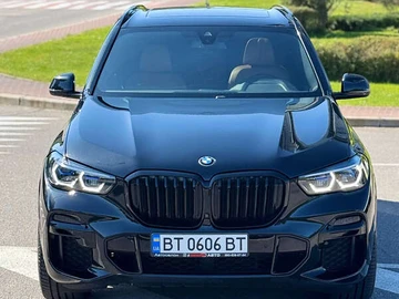 Авто BMW X5 2019 № 7932160