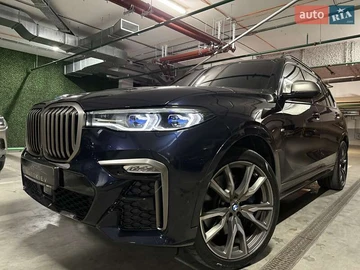 Авто BMW X7 2022 № 7932163