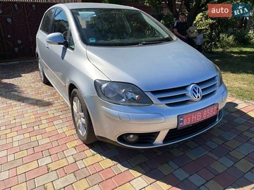 Авто Volkswagen Golf Plus 2008 № 7932298