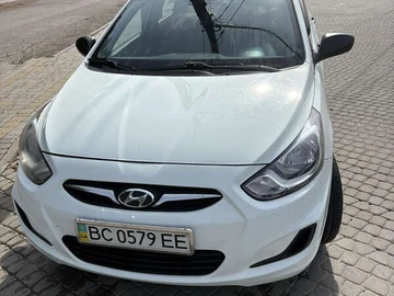 Авто Hyundai Accent 2013 № 7932306
