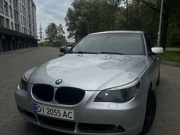 Авто BMW 5 Series 2003 № 7932338