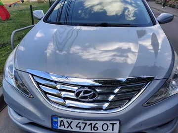 Авто Hyundai Sonata 2011 № 7932372