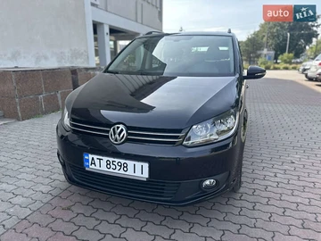 Авто Volkswagen Touran 2014 № 7932445