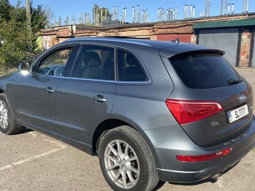 Авто Audi Q5 2012 № 7932451