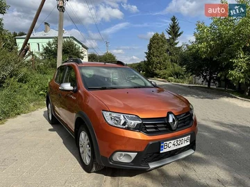 Авто Renault Sandero Stepway 2017 № 7932461