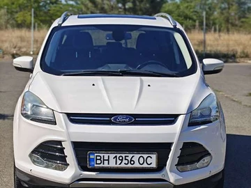 Авто Ford Escape 2015 № 7932462