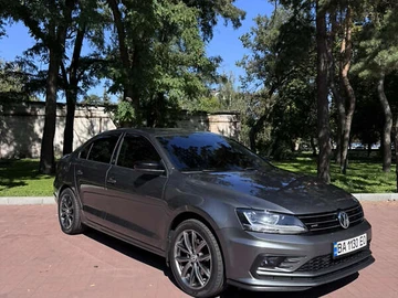 Авто Volkswagen Jetta 2017 № 7932471