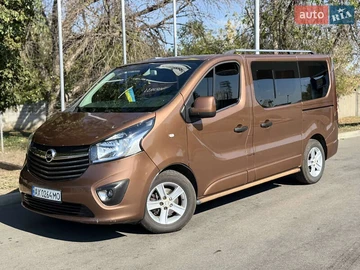 Авто Opel Vivaro 2015 № 7932479