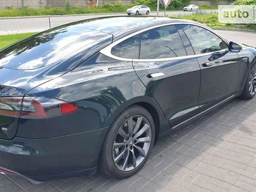 Авто Tesla Model S 2013 № 7932486