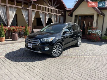 Авто Ford Escape 2018 № 7932500